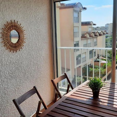 Apartmán Sur Le Port, Studio Avec Vue Sur La Marina Gruissan Exteriér fotografie
